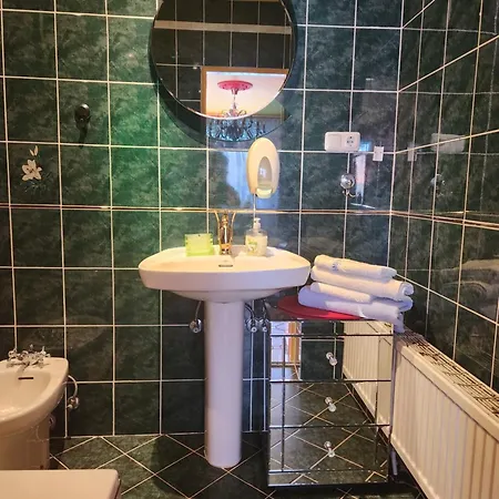 Апартаменти Lux Benak